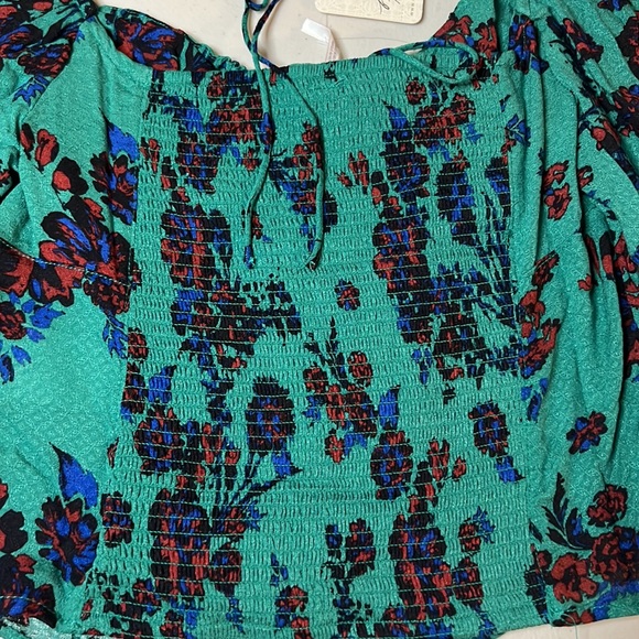 Free People Hilary Printed Top NWT - Picture 12 of 12